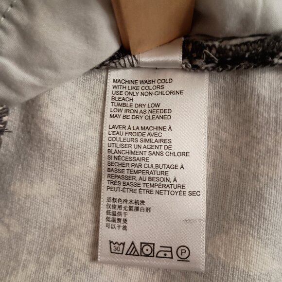 Urban Outfitters Gray and White Snake Skin Print Barn Coat Jacket Women’s Size S - Picture 8 of 15